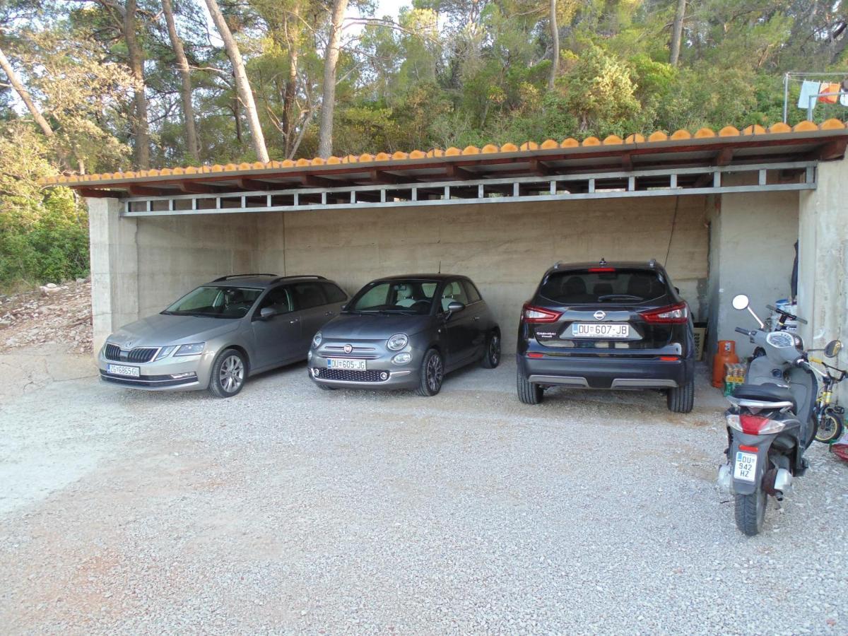 Villa Apartments Mate Cebalo Lumbarda Zewnętrze zdjęcie