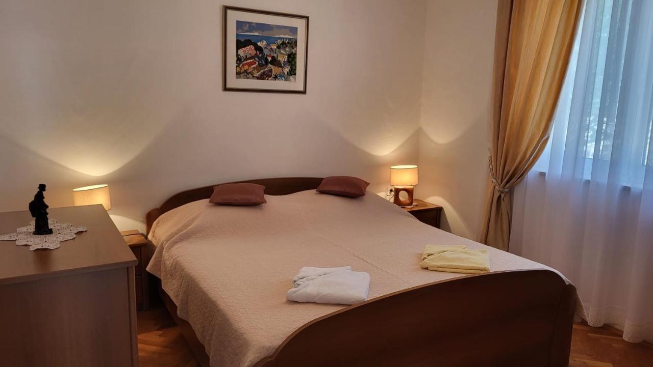 Villa Apartments Mate Cebalo Lumbarda Zewnętrze zdjęcie