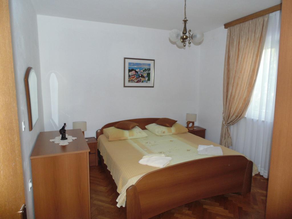 Villa Apartments Mate Cebalo Lumbarda Zewnętrze zdjęcie