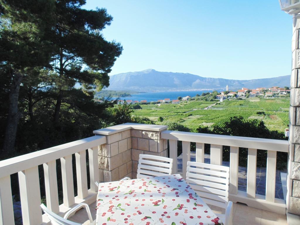 Villa Apartments Mate Cebalo Lumbarda Zewnętrze zdjęcie